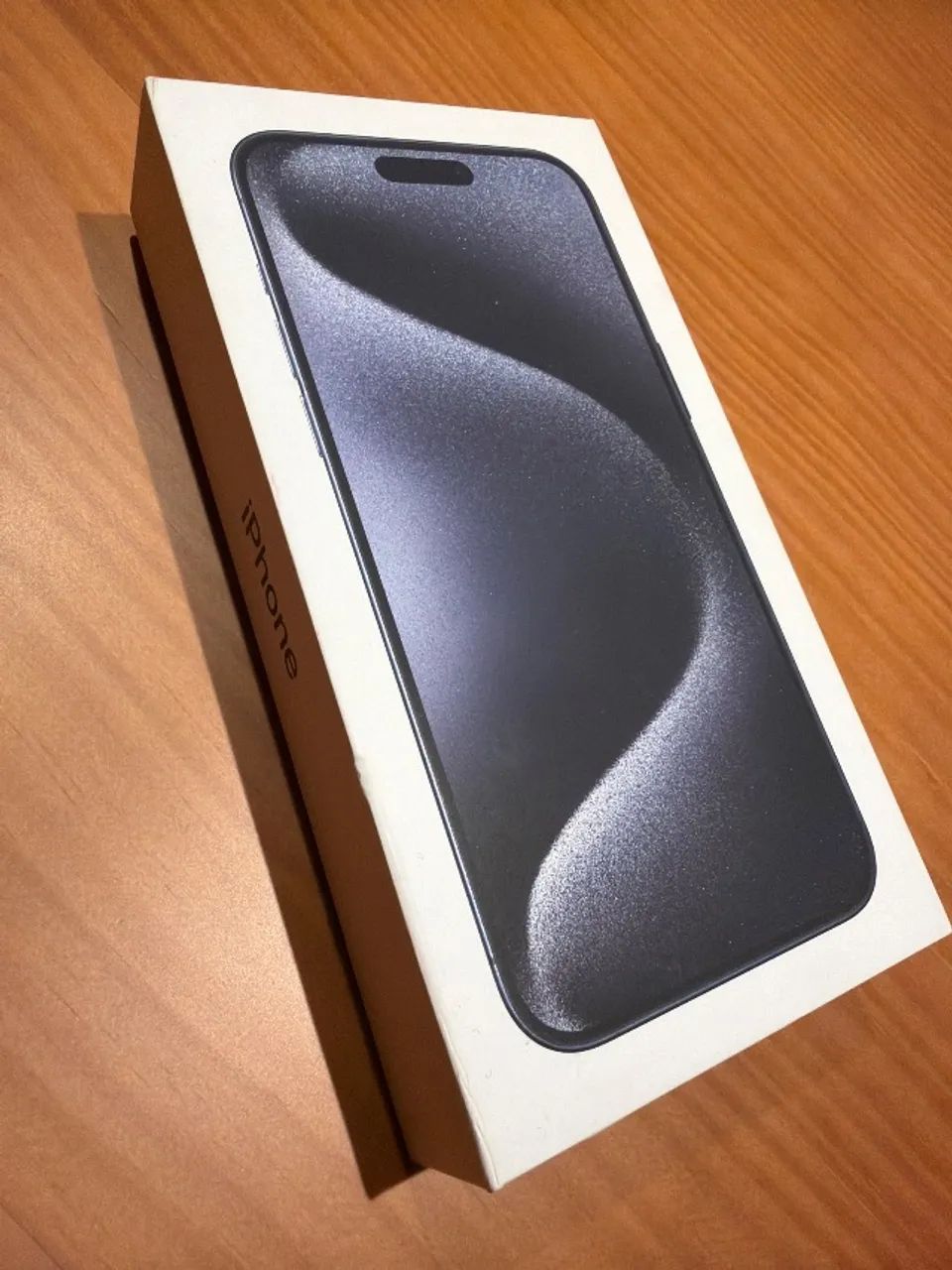 iPhone 15 Pro Max (1 TB) - Titânio Azul