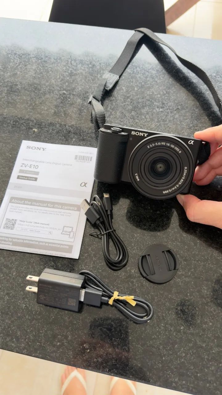 Vendo Sony ZV-E10