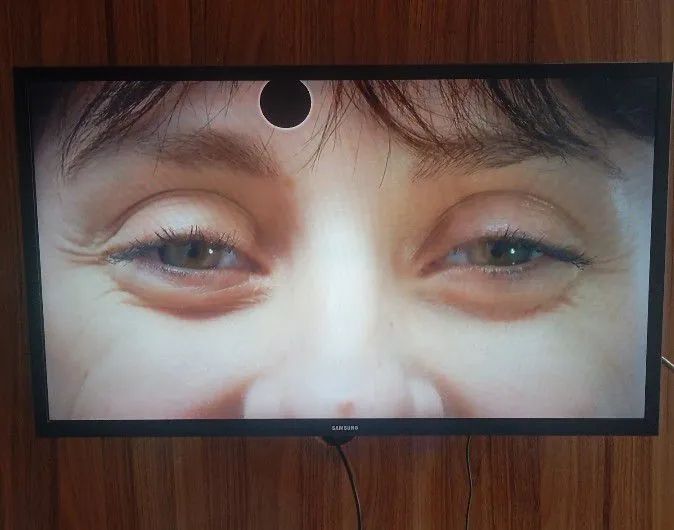 Tv Samsung 32 polegadas não é smart precisa de conversor digital pega internet  - Foto 2