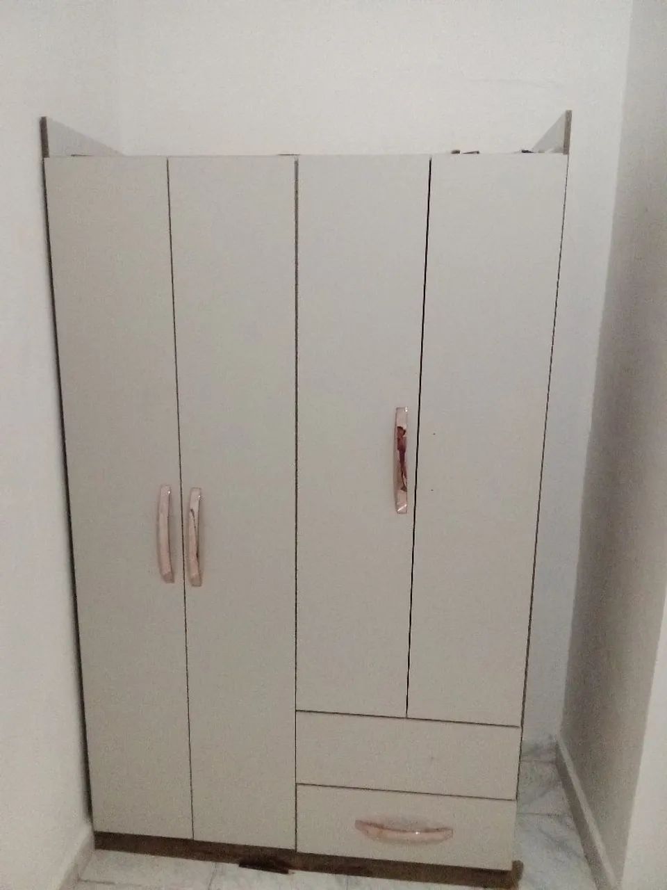 Guarda roupa usado 