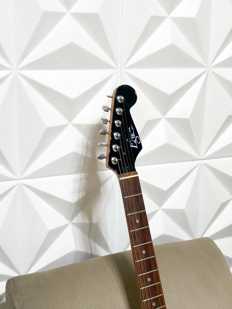 Guitarra Eagle stratocaster - Foto 2