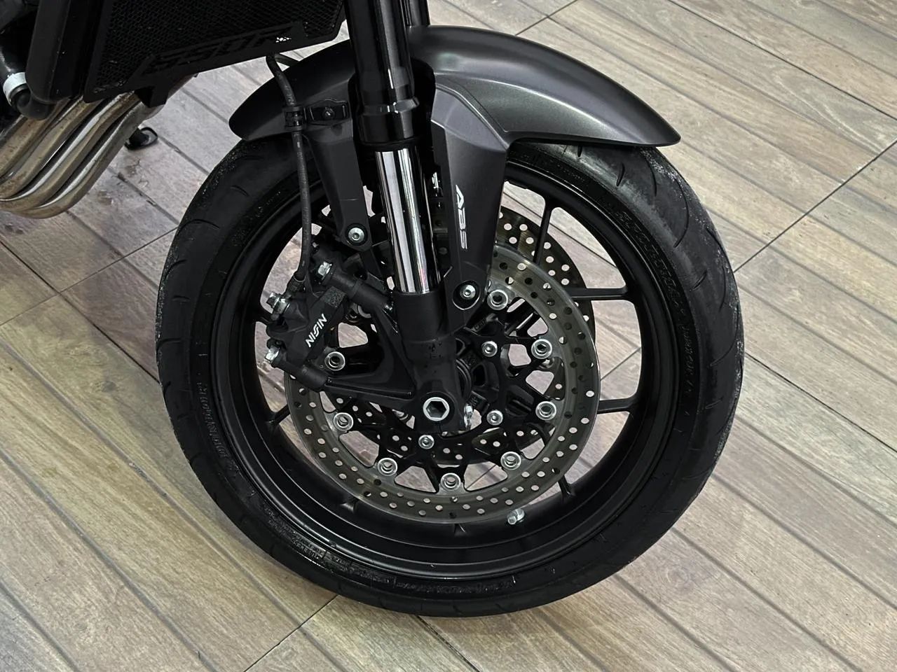 Honda CB 650 R 2024 - Foto 5