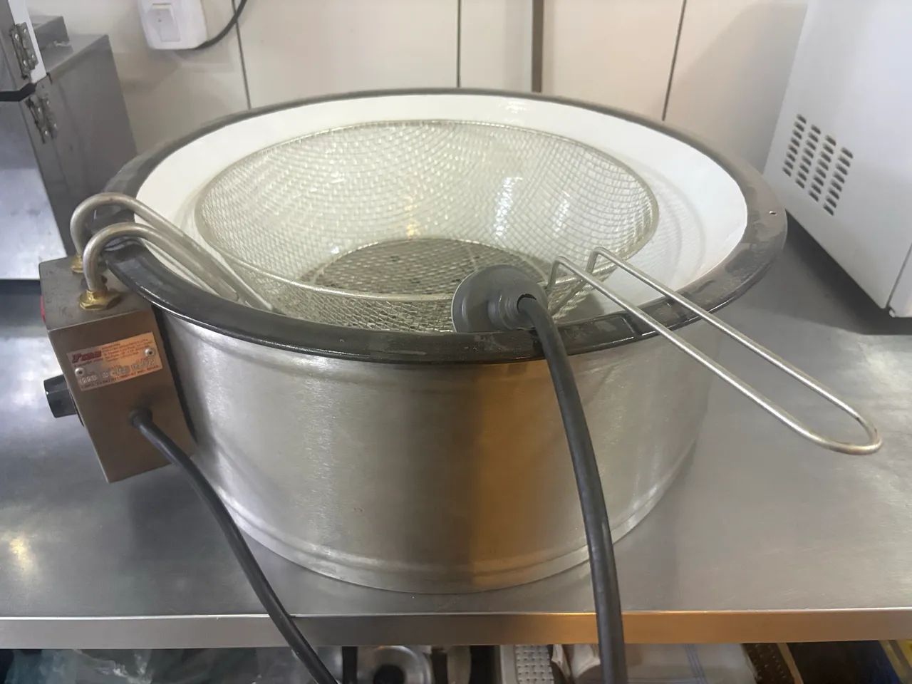Fritadeira Elétrica Power Fire 3400W 220V