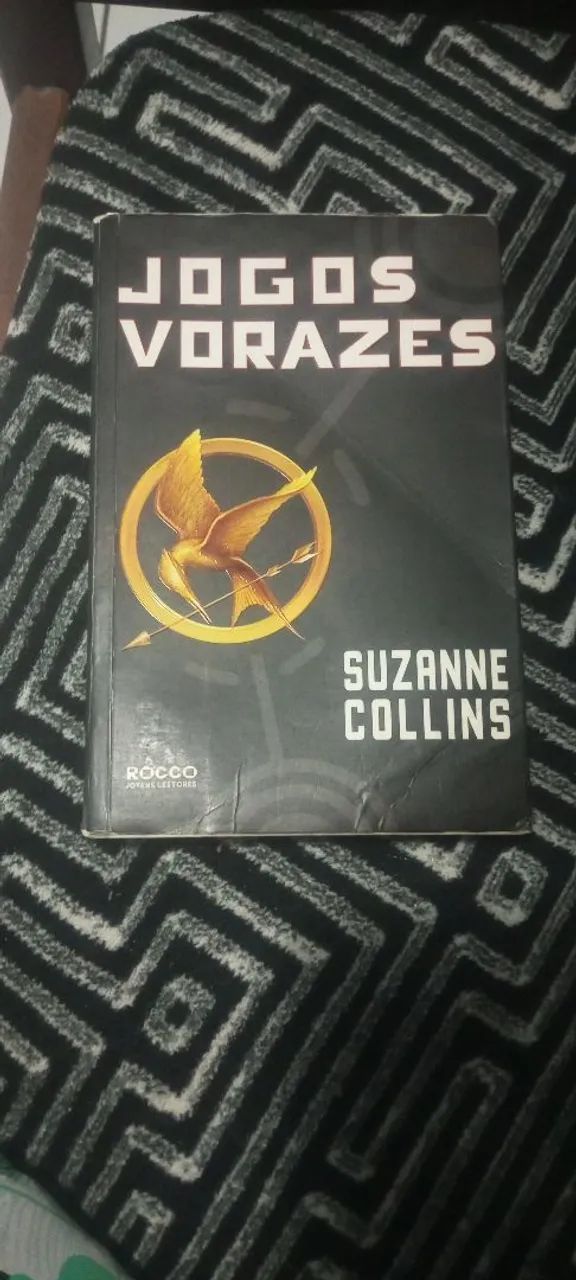 Livro história coleção Jogos Vorazes  - Foto 2
