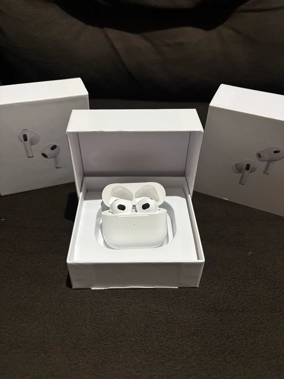 AirPods Apple