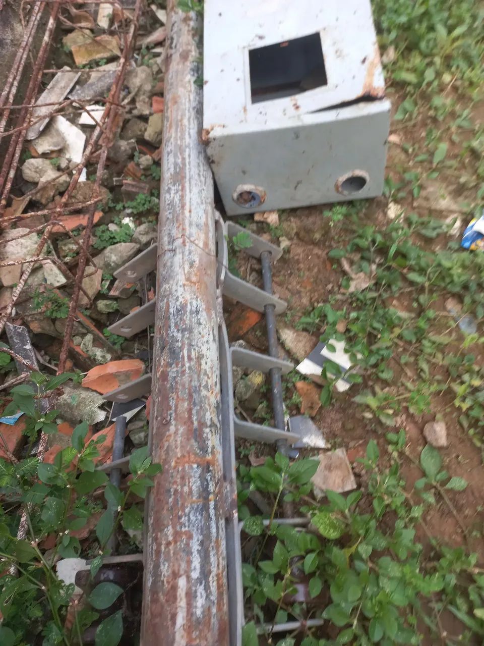 Poste padrão  com padrão  - Foto 2