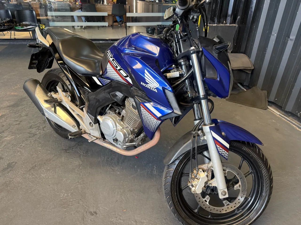 Cb 250 cc 2021 impecável 