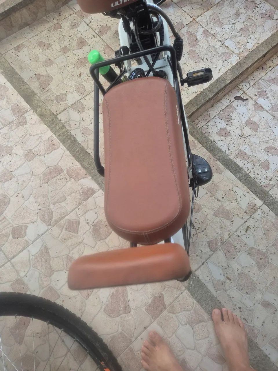 Bicicleta LEV L+ em excelente estado - Foto 4
