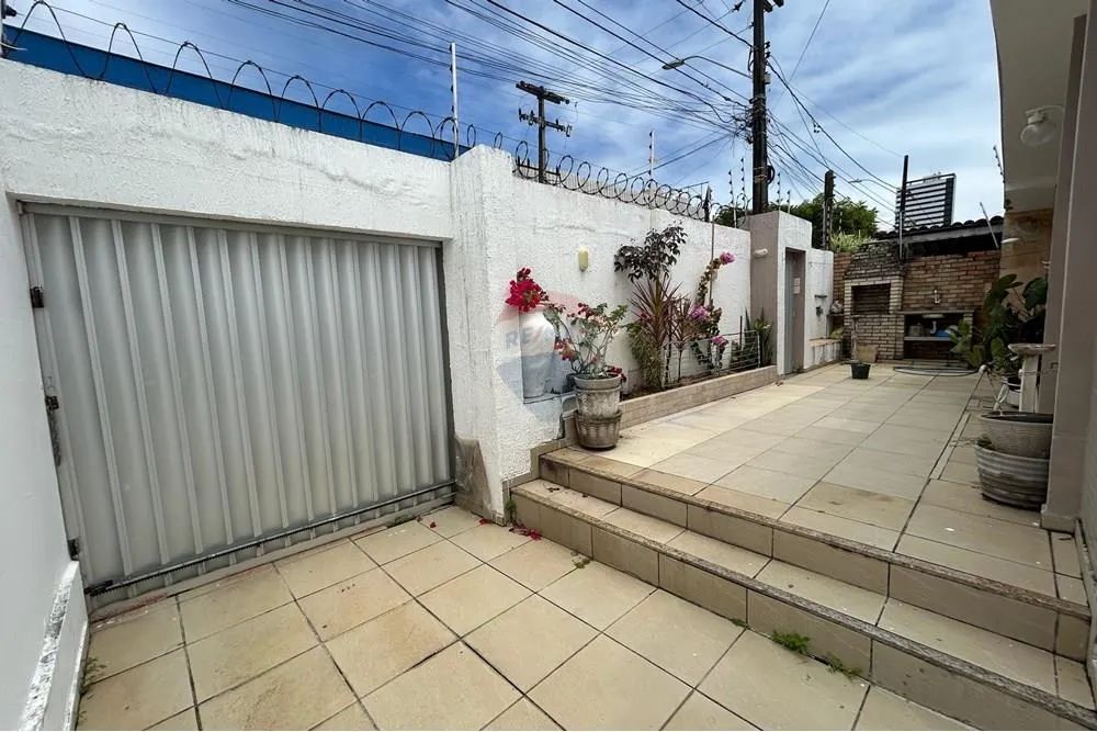 Casa com três quartos, suítes e vaga de garagem - Foto 2
