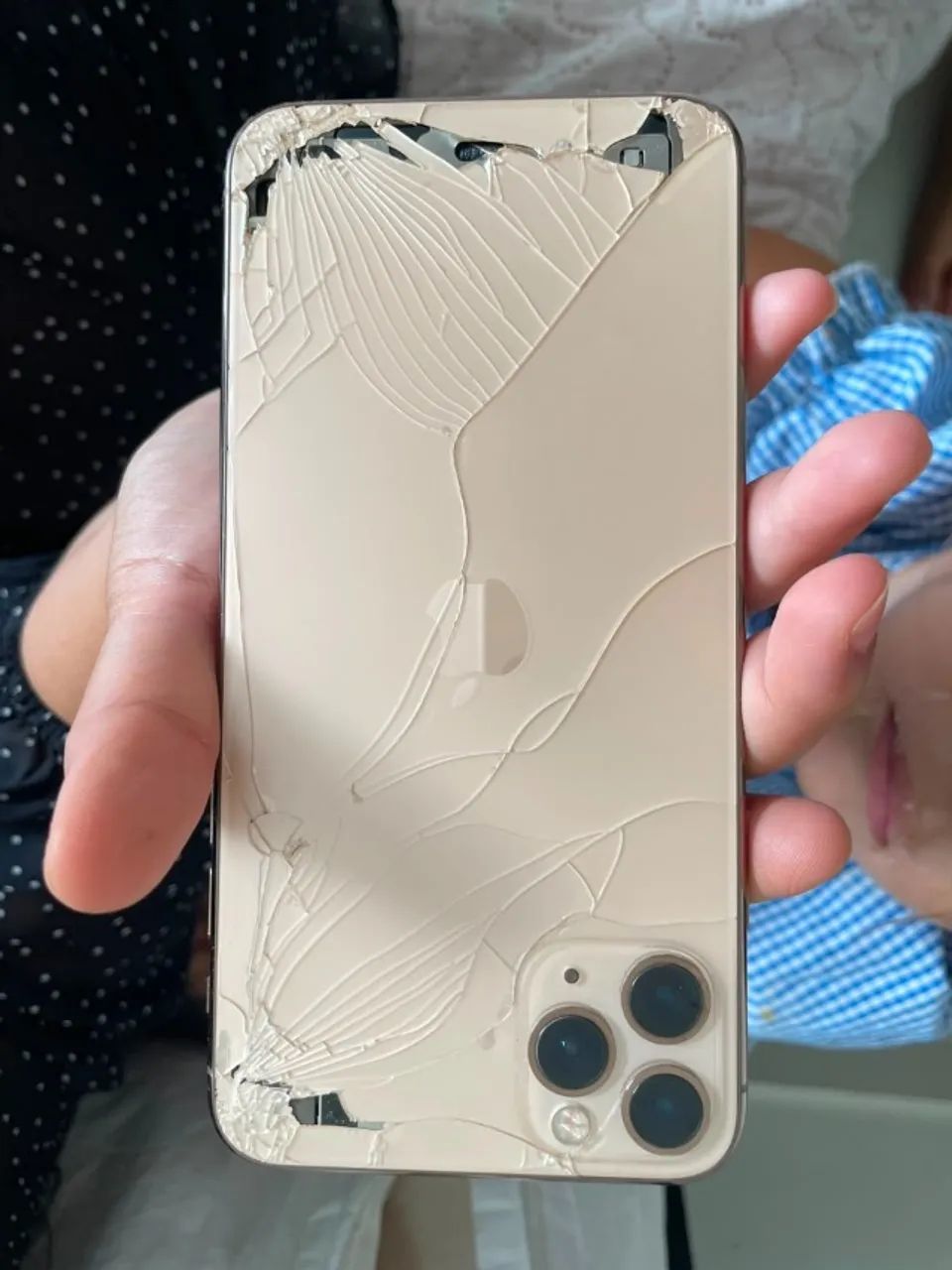 Iphone 11 Pro Max 64GB - Foto 2