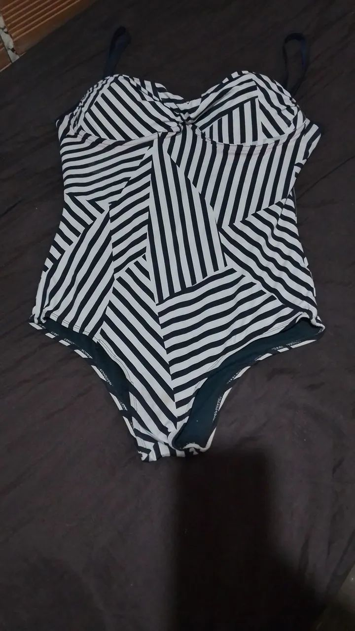 Maio blusises novo