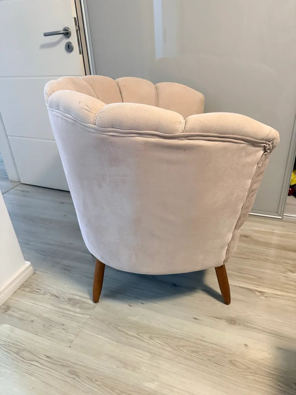 Poltrona suede rosa Nude