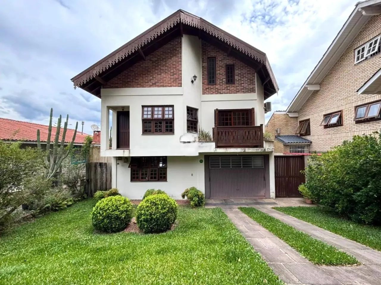 CANELA - Casa Padrão - CENTRO