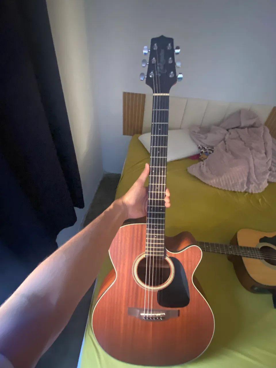 Vendo Violão Takamine GN11 com Case - Foto 5