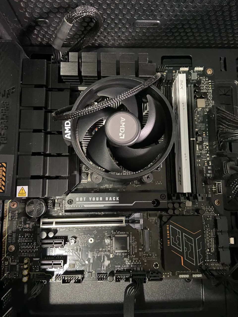 Kit Ryzen 5 8600G + B650 TUF GAMING  - Foto 2