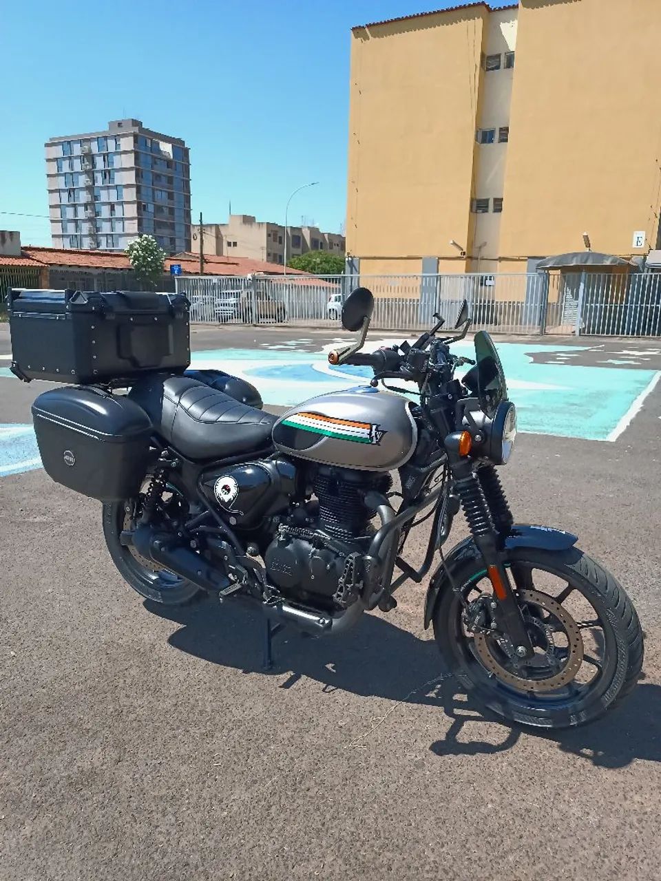 Hunter 350 - Foto 2