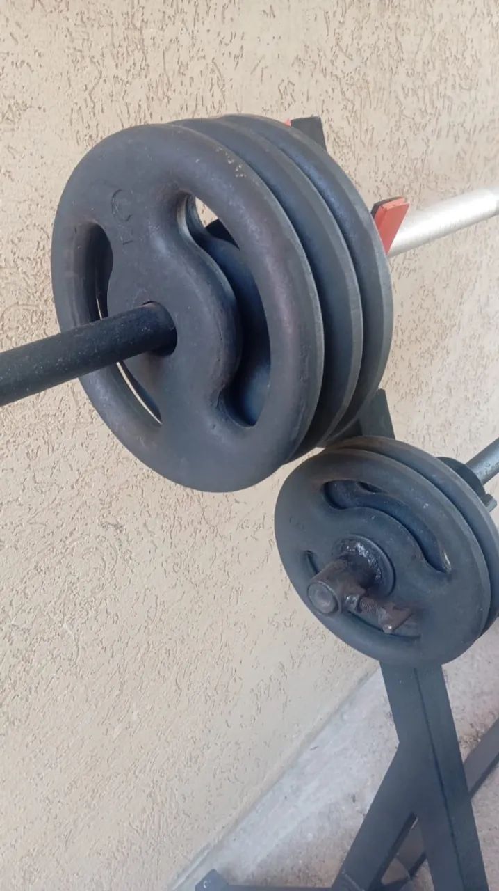 Equipamento de musculação 
