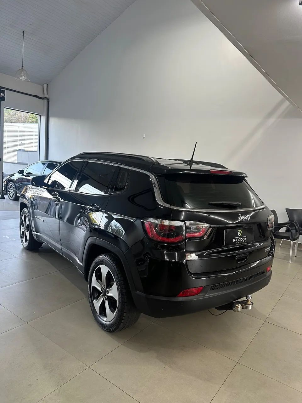 Jeep Compass Longitude 2.0 4X2 Flex 16V Aut. 2018 - Foto 4