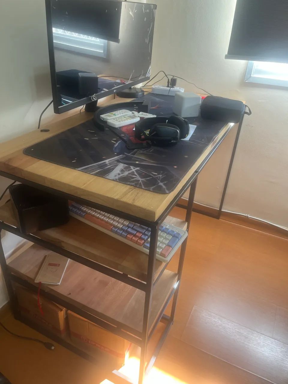 Vende-se mesa e cadeira de escritório  - Foto 5