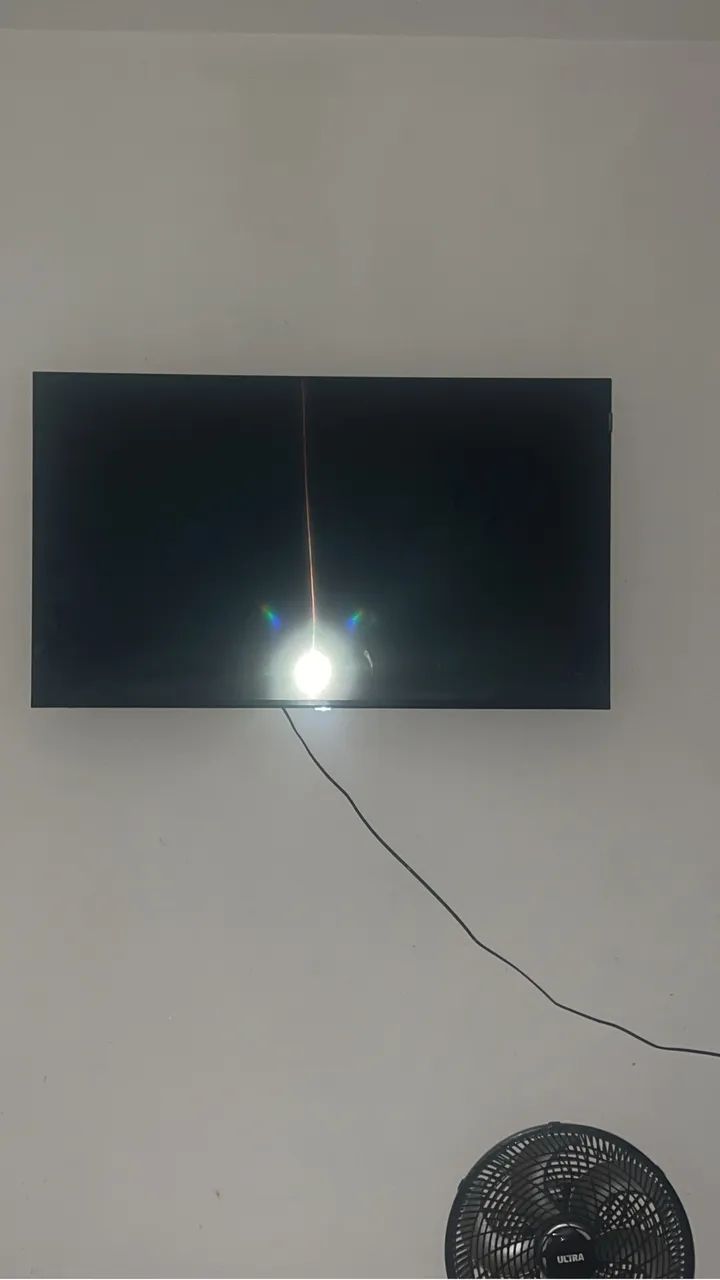 Tv 43 polegadas 3 meses de uso