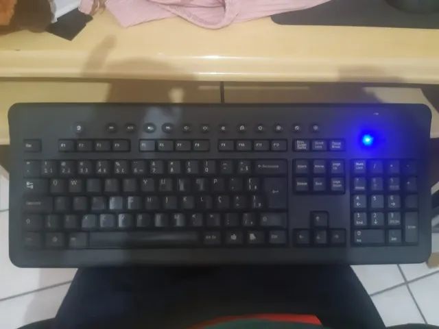 Computador completo com manual + mesinha - Foto 2