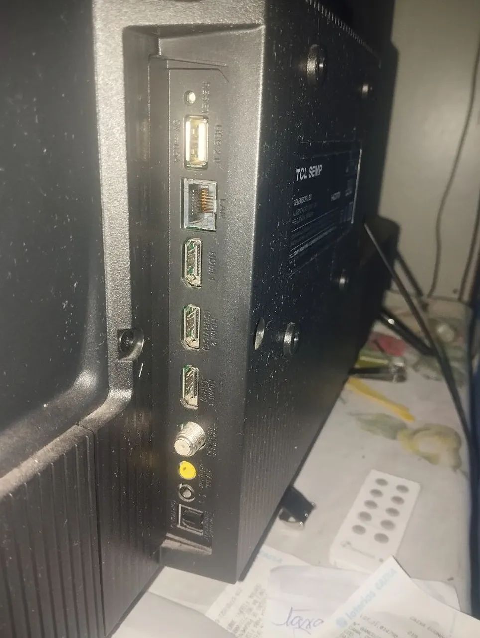 Vendo Smart TV Semp de 32 polegadas com sistema Roku TV integrado - Foto 4