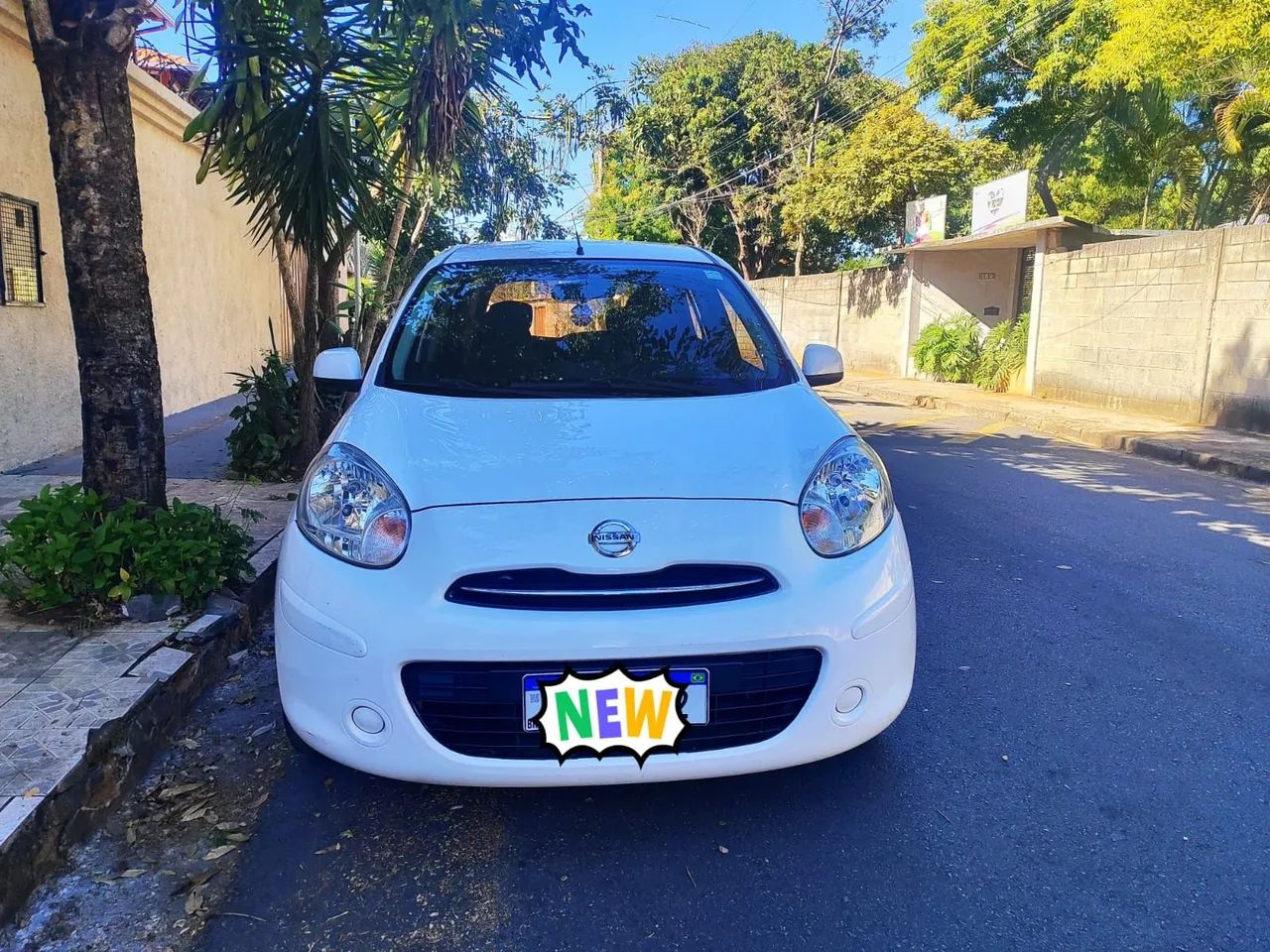 Nissan March 2013