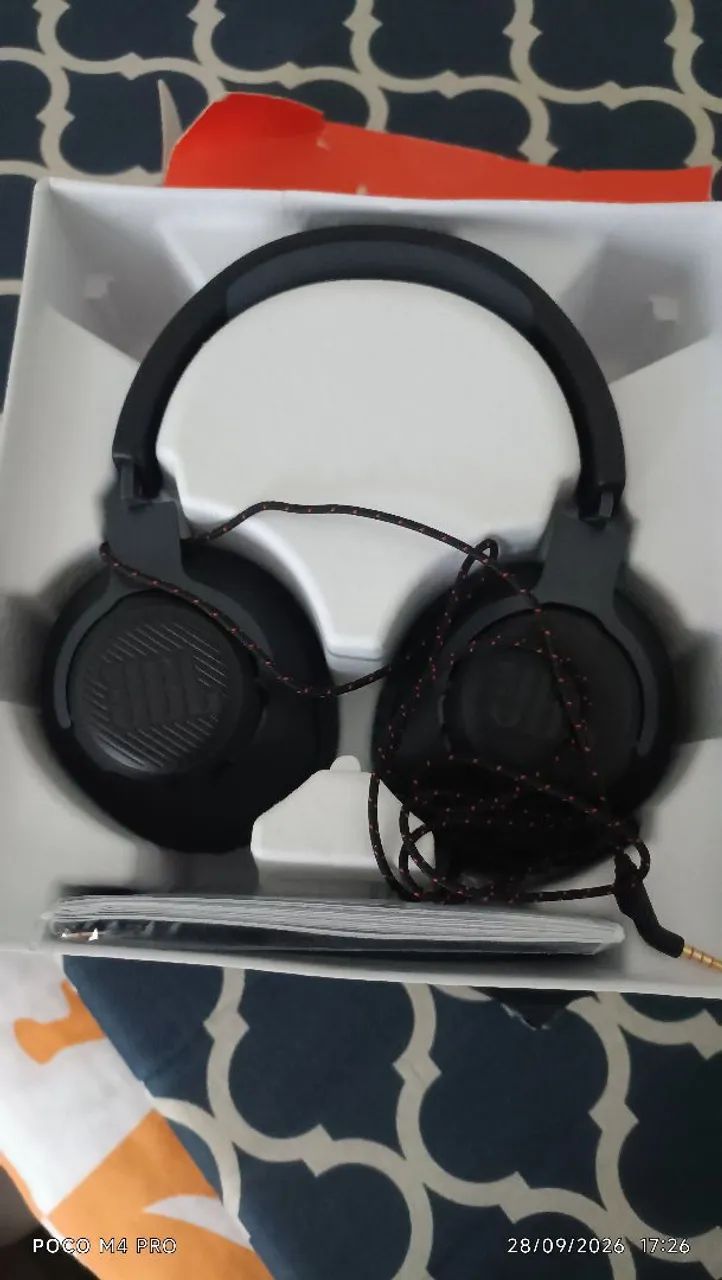 Headphone JBL. QUANTUM 100 - Foto 3