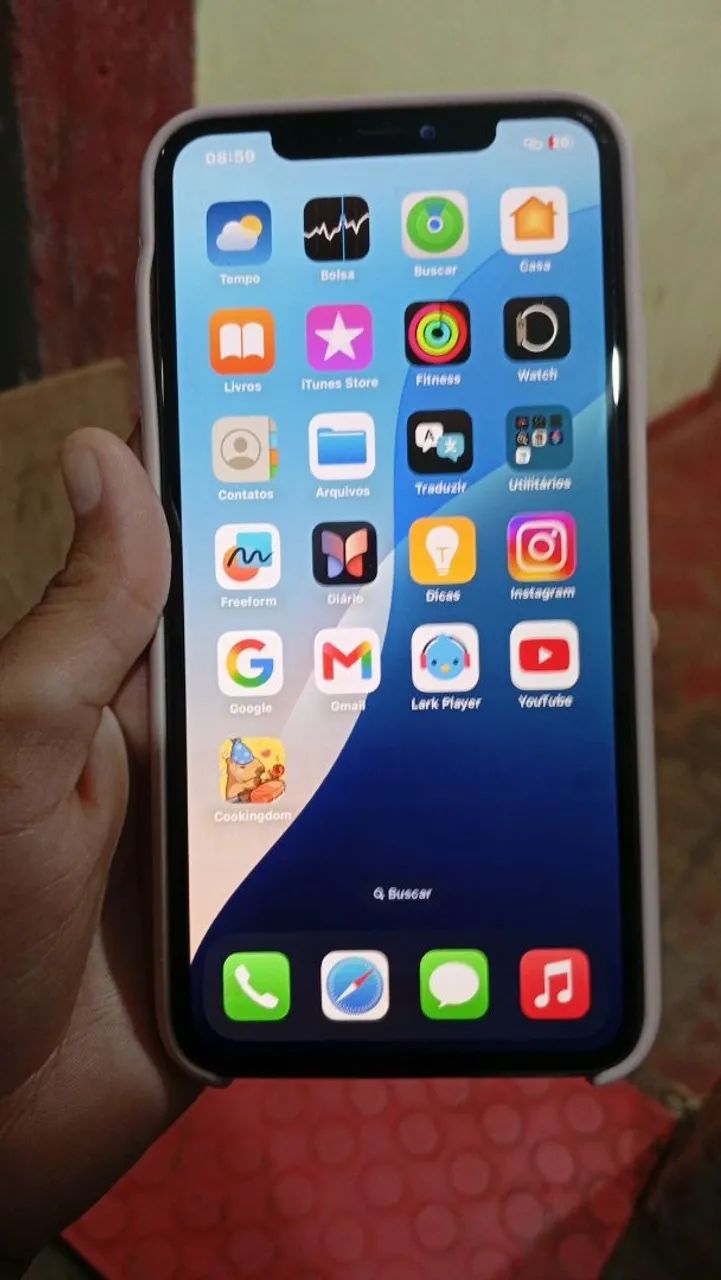 Vendo um iPhone 11 por max  - Foto 2