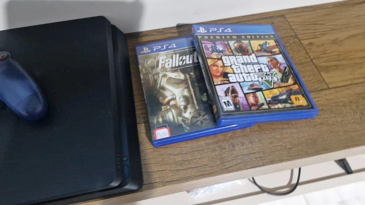 PS4 À VENDA ? COMPLETO E EM ÓTIMO ESTADO! - Foto 2
