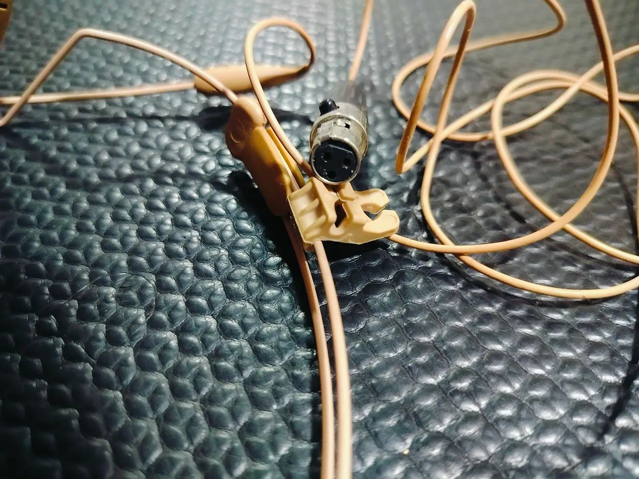 Microfone labial AKG HC577 - Foto 2