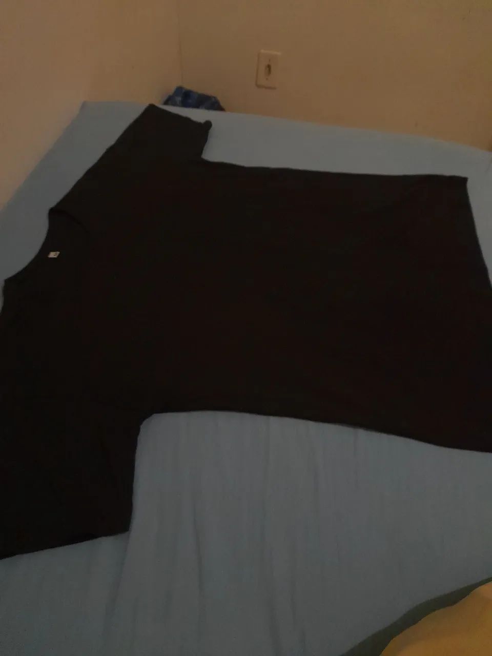 Camisa preta básica - Foto 2
