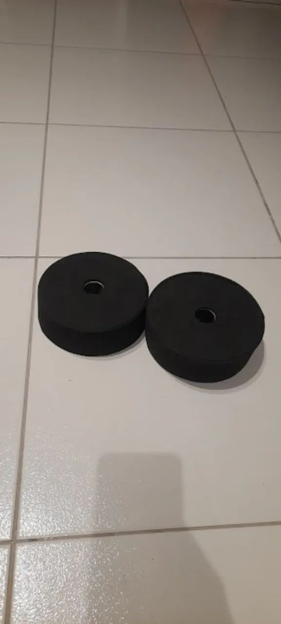 Par de Anilhas de 2kg emborrachado - Foto 2
