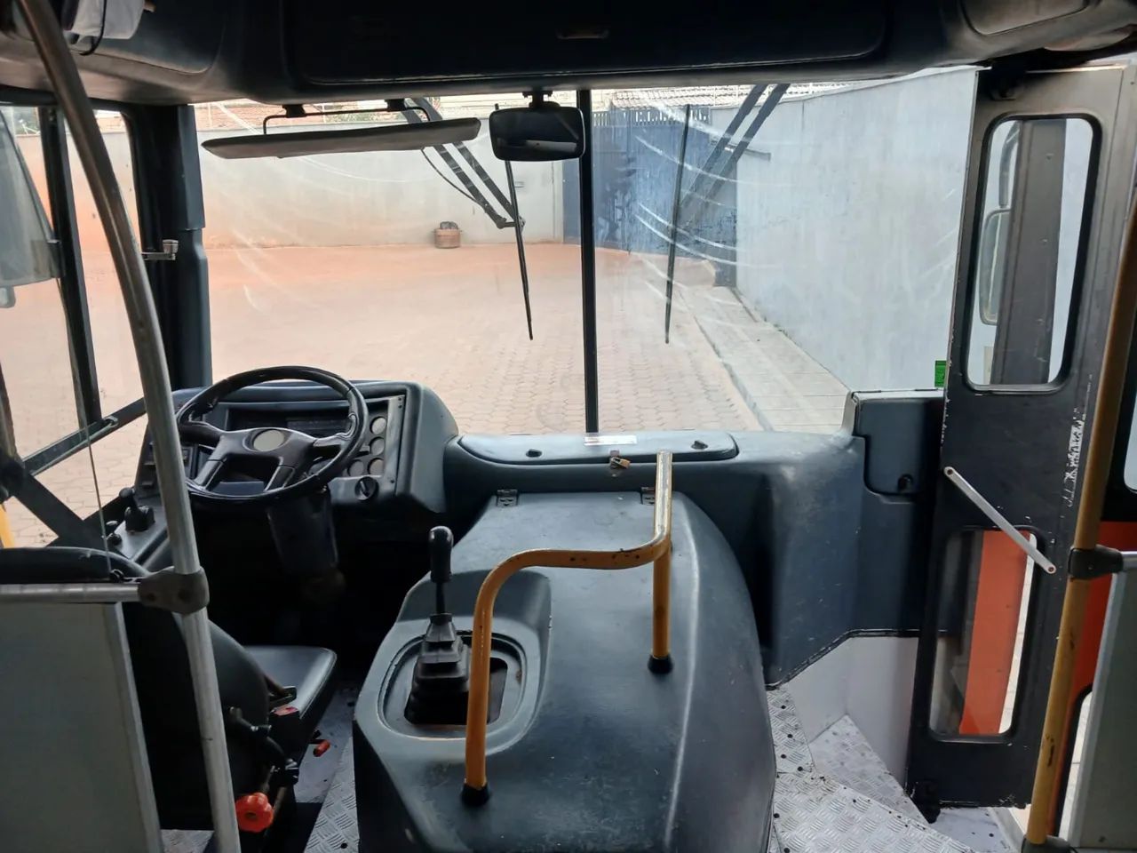 Ônibus  - Foto 4