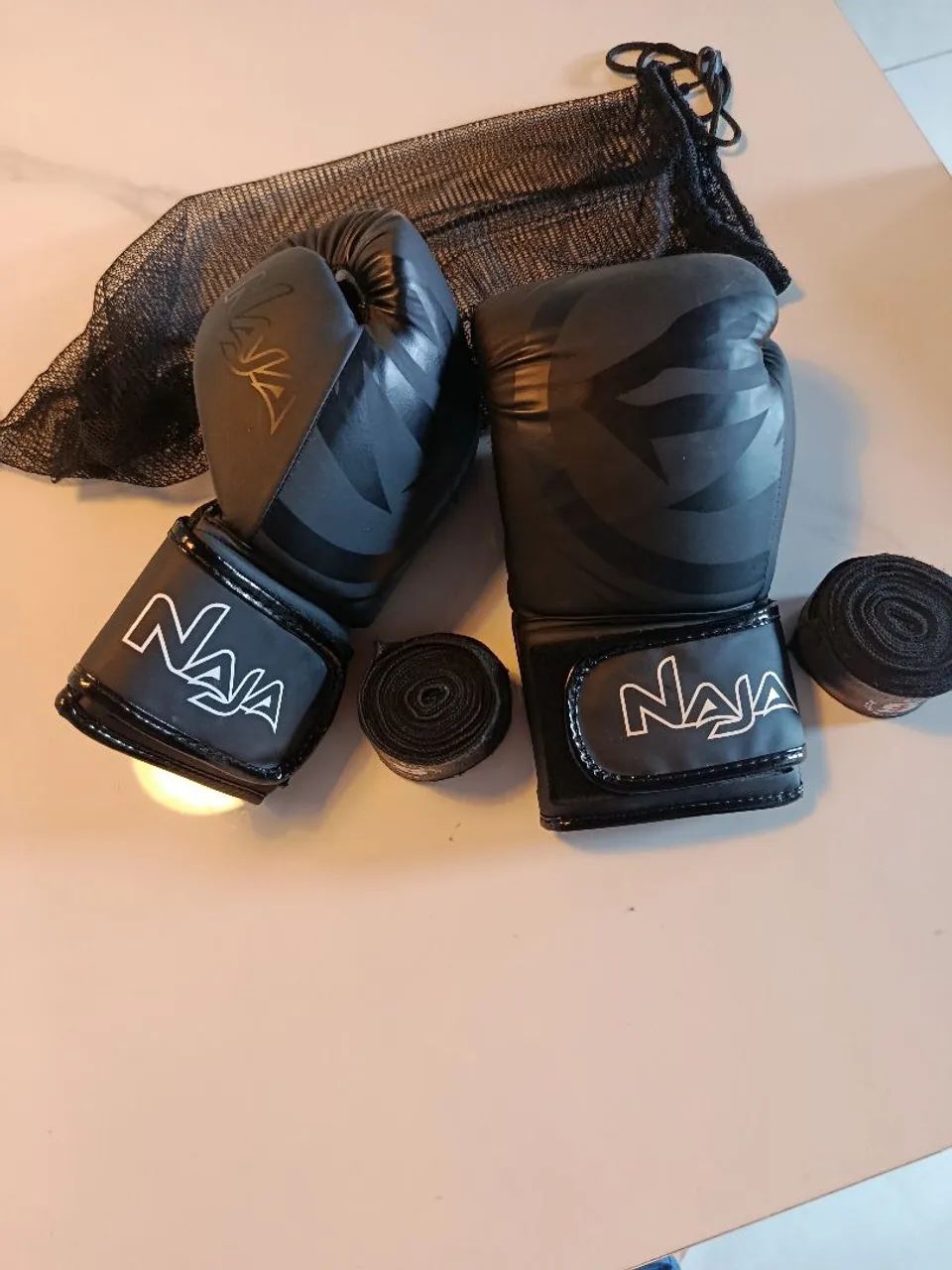 LUVAS BOXE / MUAY THAI NAJA PROFISSIONAL  - Foto 2