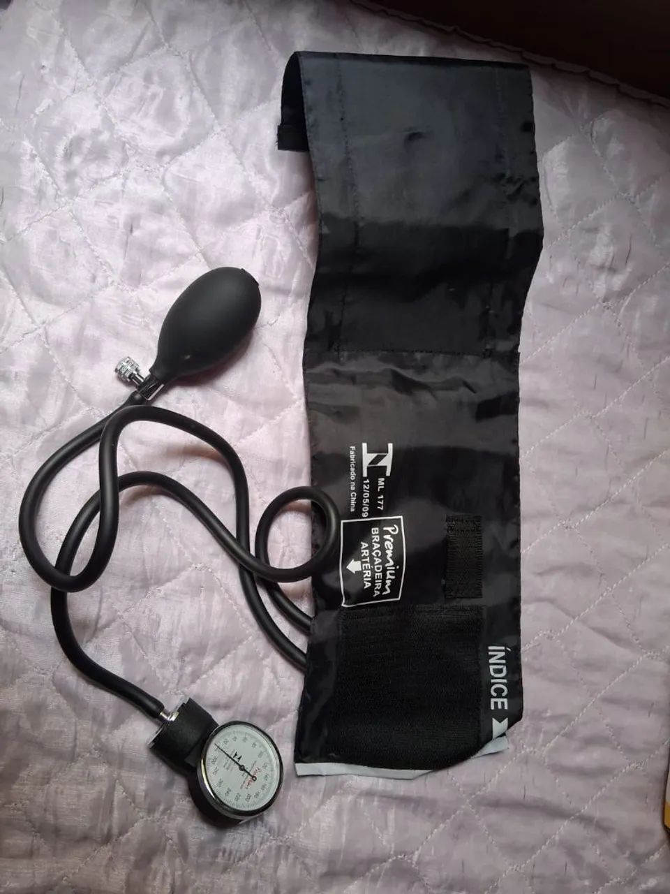 Kit Esfigmomanômetro e Estetoscópio  - Foto 2