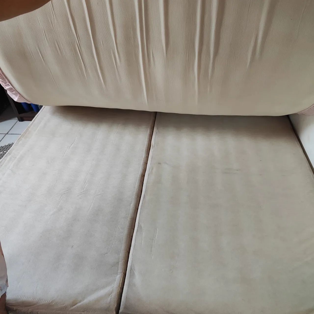 Vendo cama de casal queen 