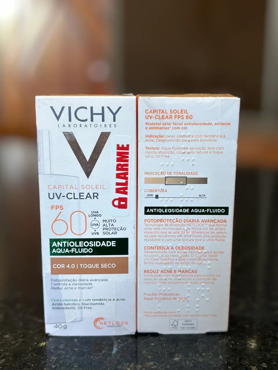 Protetor Solar Vichy Capital Soleil UV-Clear FPS 60 com Cor 4.0 - 40g