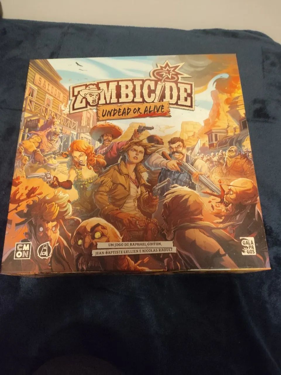 Zombicide Undead Or Alive (com sleeve)