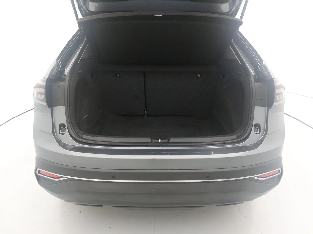 Volkswagen Nivus Comfortline 1.0 200 TSI Flex Aut., foto 9 de 18