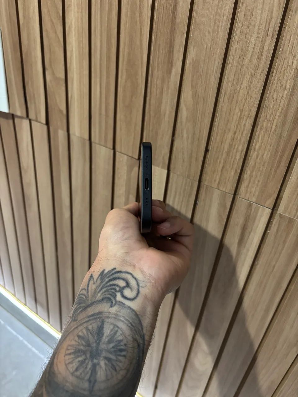 Oportunidade:vendo iPhone15 muito novo - Foto 5