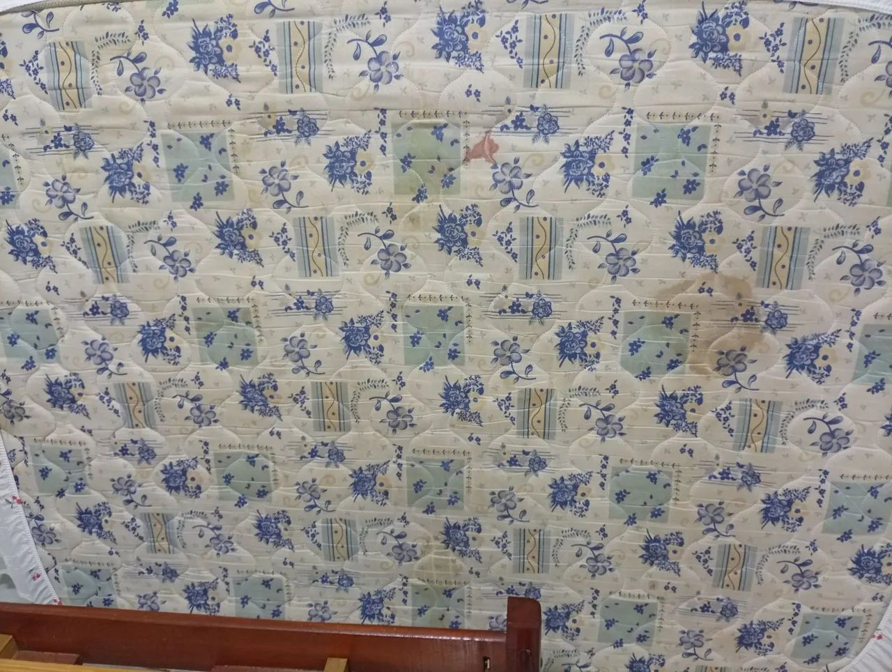 Cama de Casal em Madeira Maciça + Colchão<br> - Foto 5