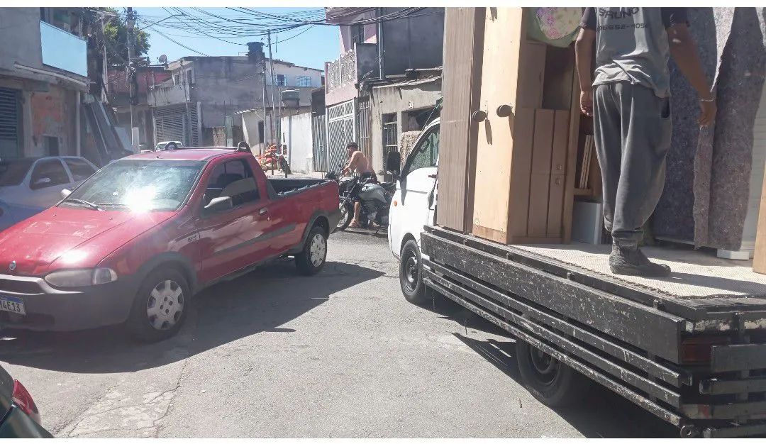 Montagem de móveis ? Mudanças e carretos ? instalações e serviços diversos?  - Foto 3