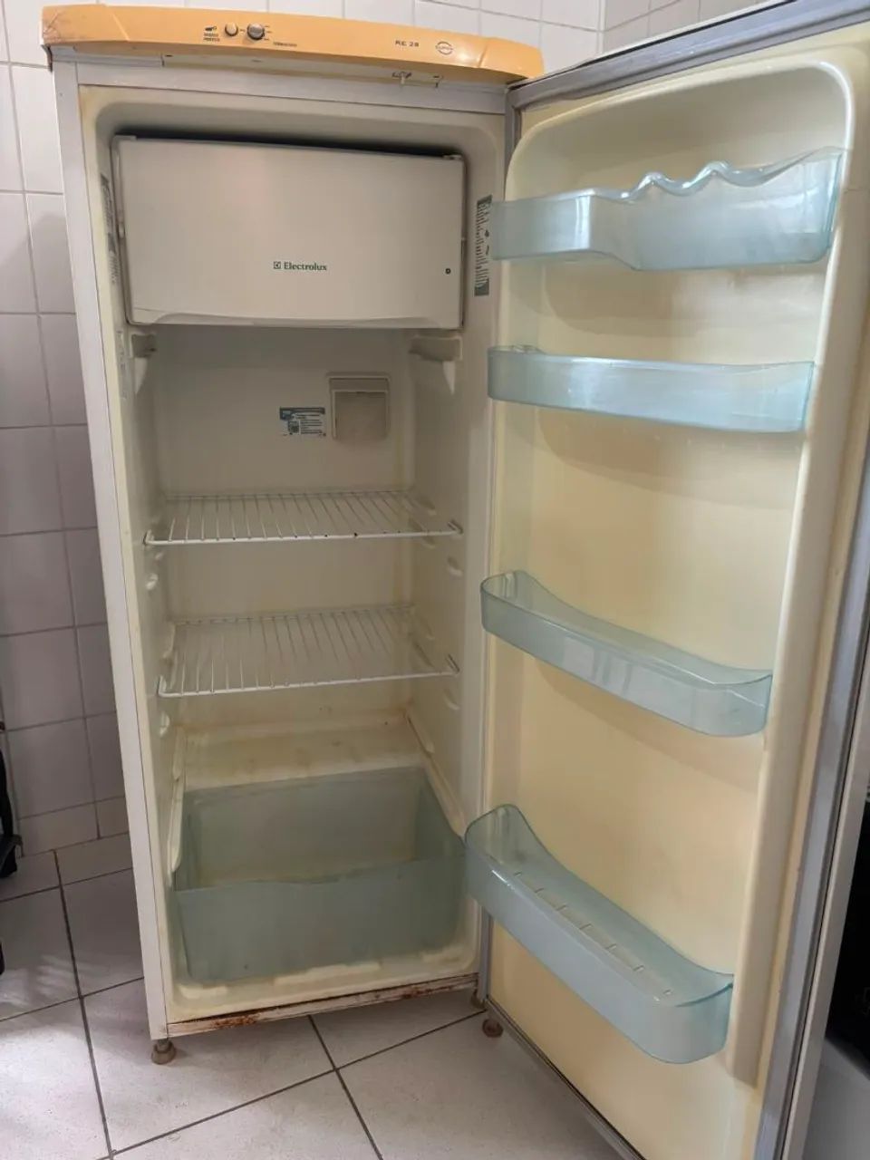 Geladeira eletrolux - Foto 2