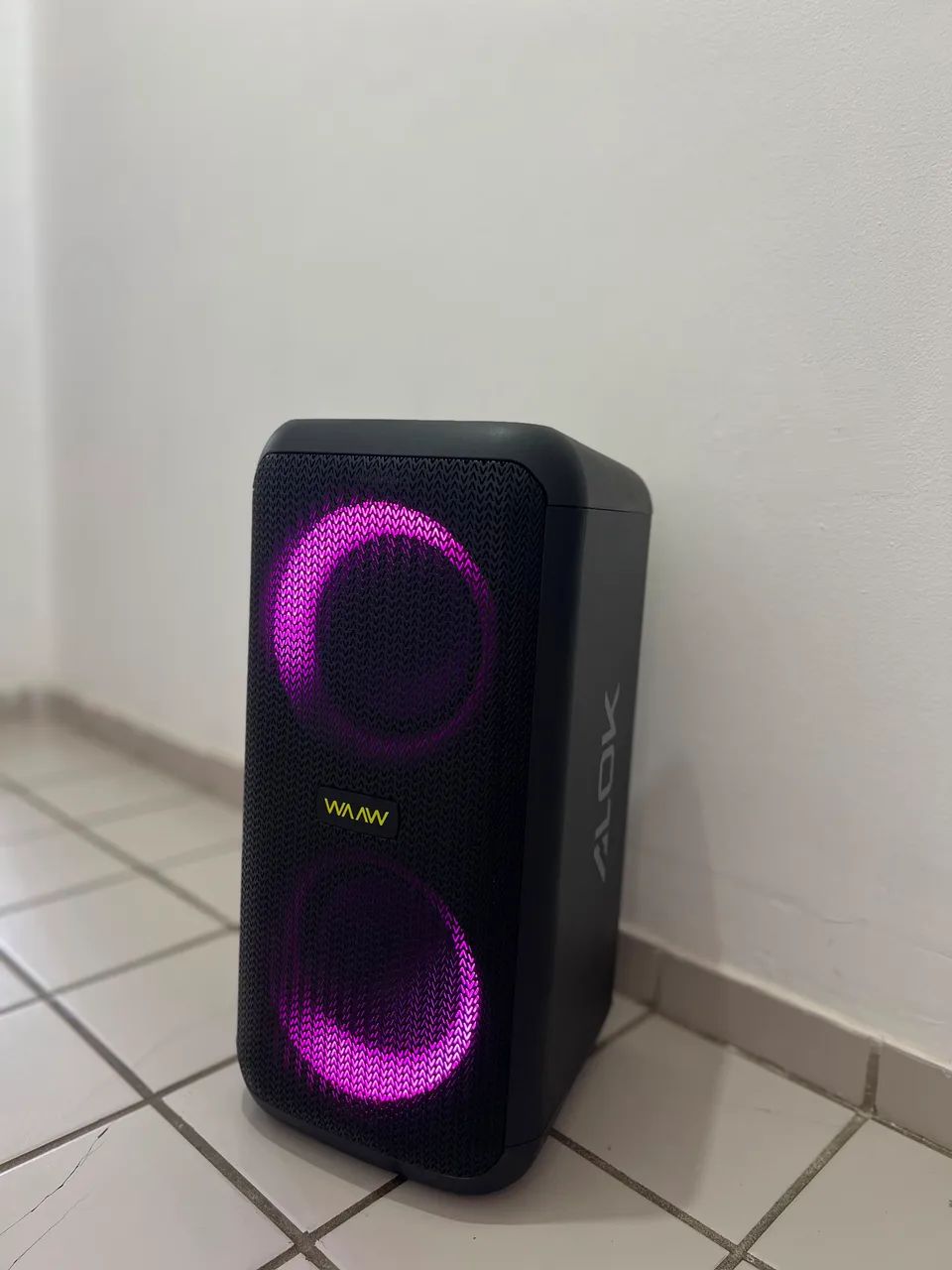 Caixa de Som WAAW Infinity 200