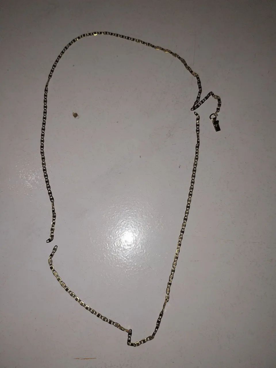 Cola banhado a ouro 