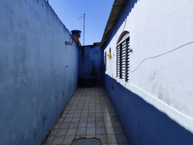 Casa com habite-se, financia, dois quartos na QR 100 - Foto 4