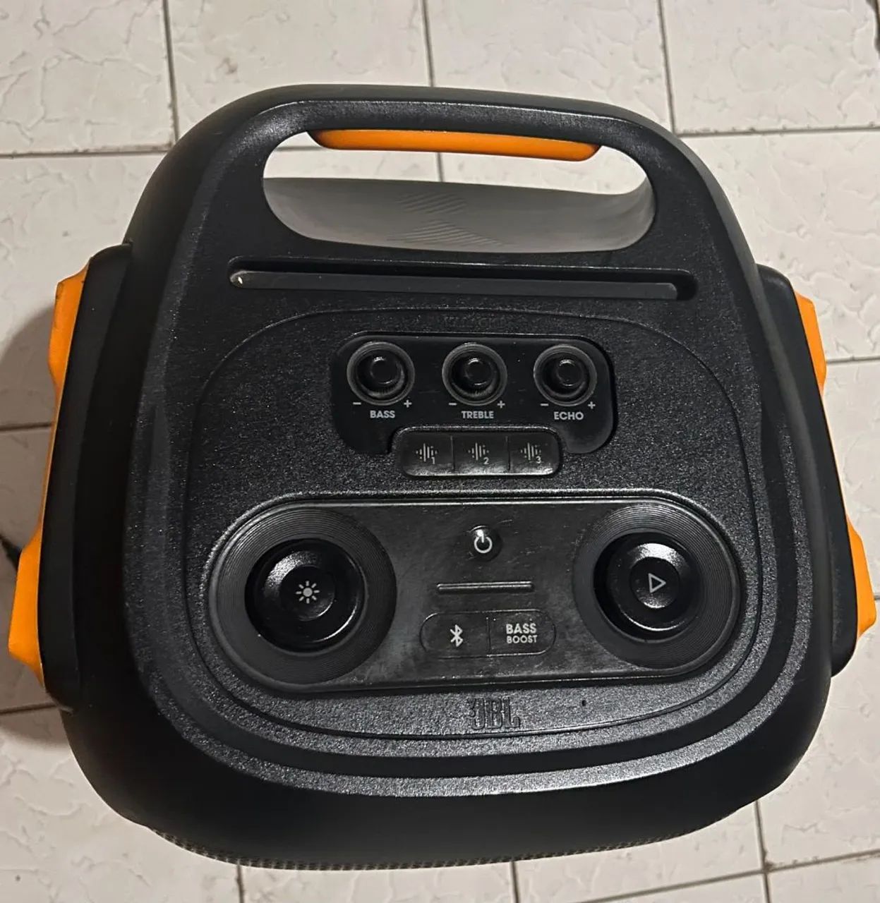 Caixa de som jbl 710 Partybox - Foto 2