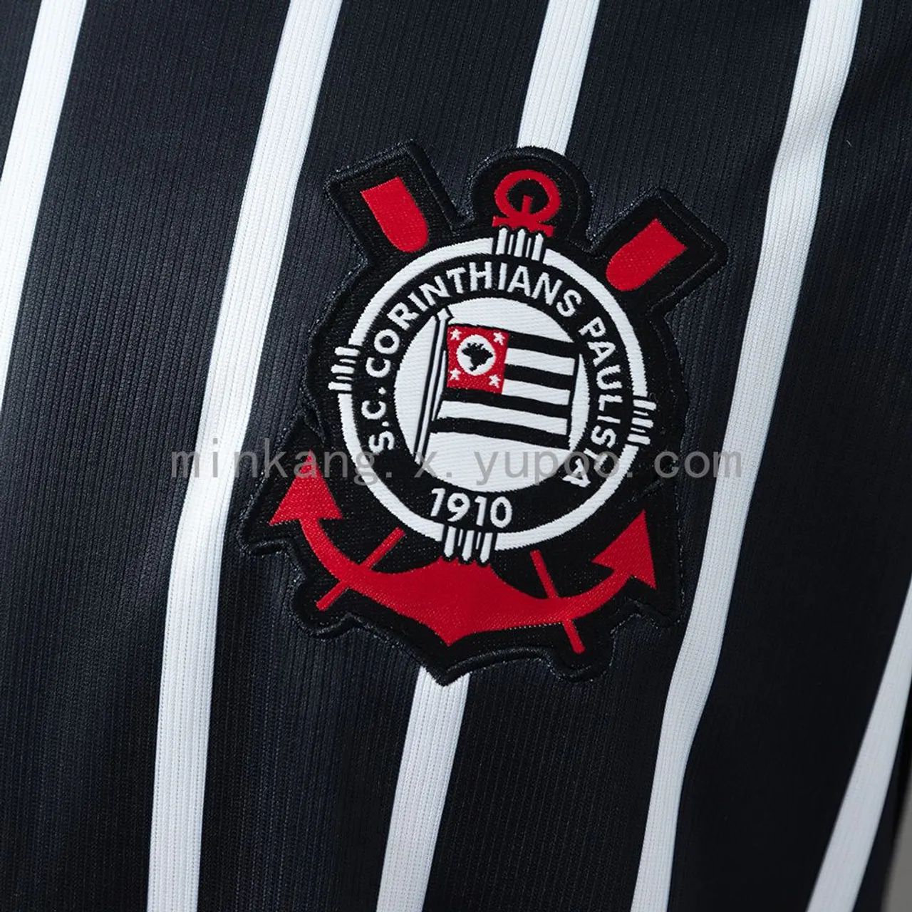 CAMISA CORINTHIANS LISTRADA PRETA E BRANCA - NOVA  - Foto 4