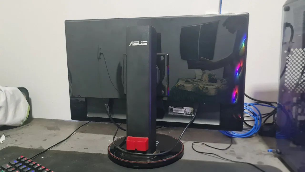 Monitor Gamer ASUS 144Hz VG248QE - Foto 2